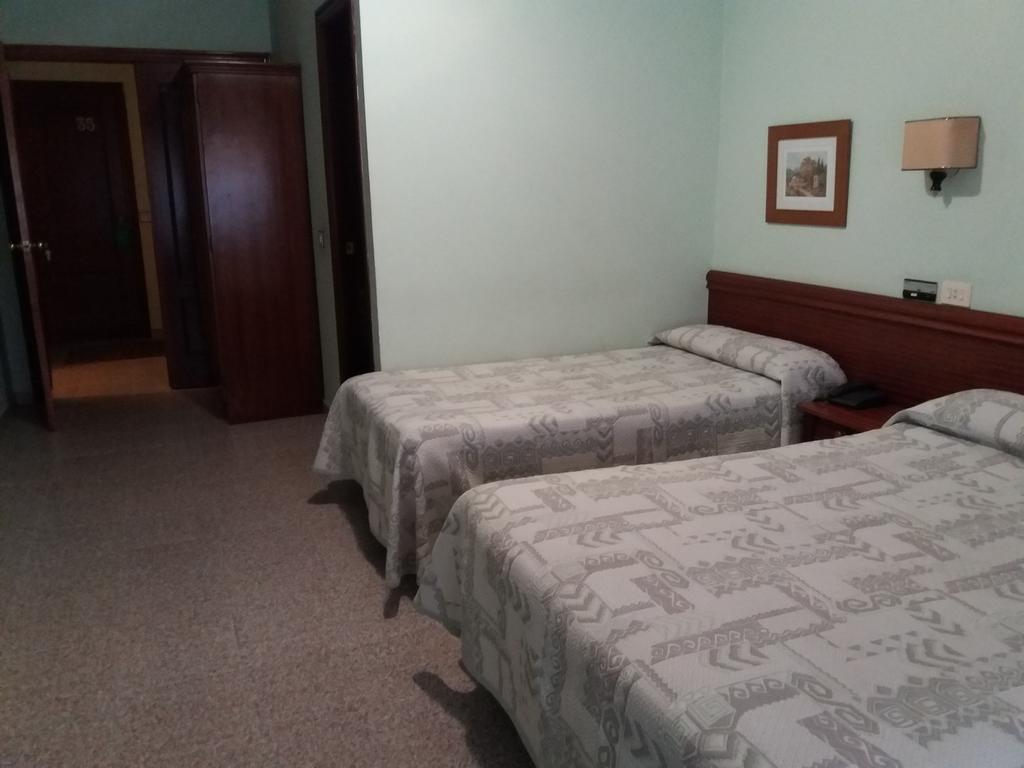 Hotel Avenida Gijon Centro Zewnętrze zdjęcie