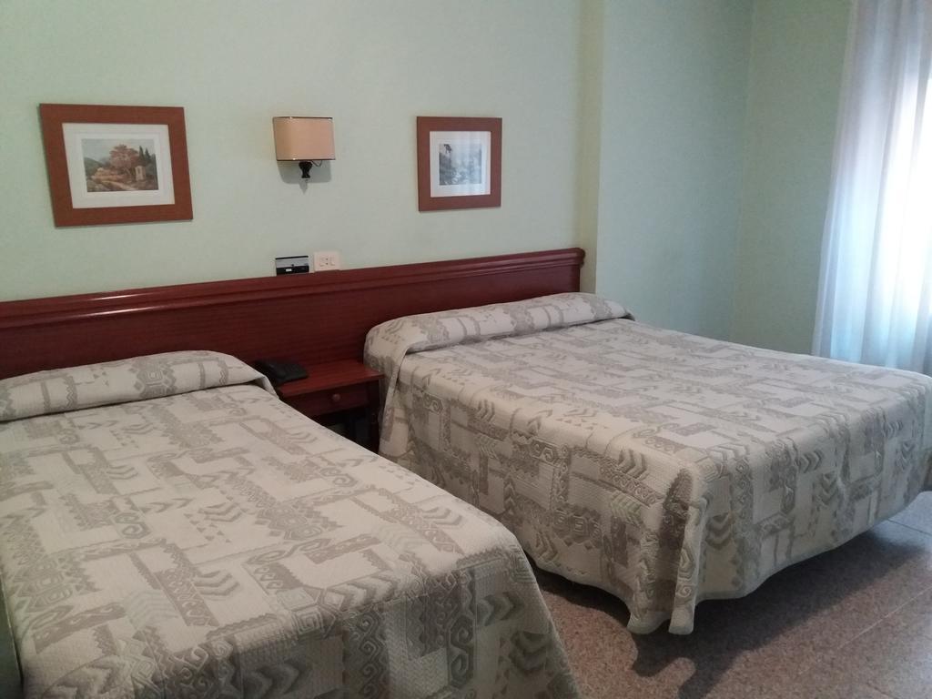 Hotel Avenida Gijon Centro Zewnętrze zdjęcie