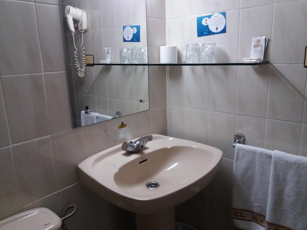 Hotel Avenida Gijon Centro Zewnętrze zdjęcie